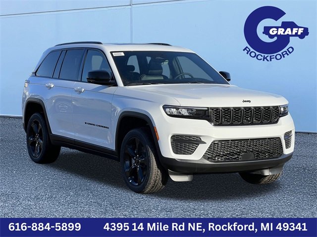 New 2025 Jeep Grand Cherokee Altitude image 1