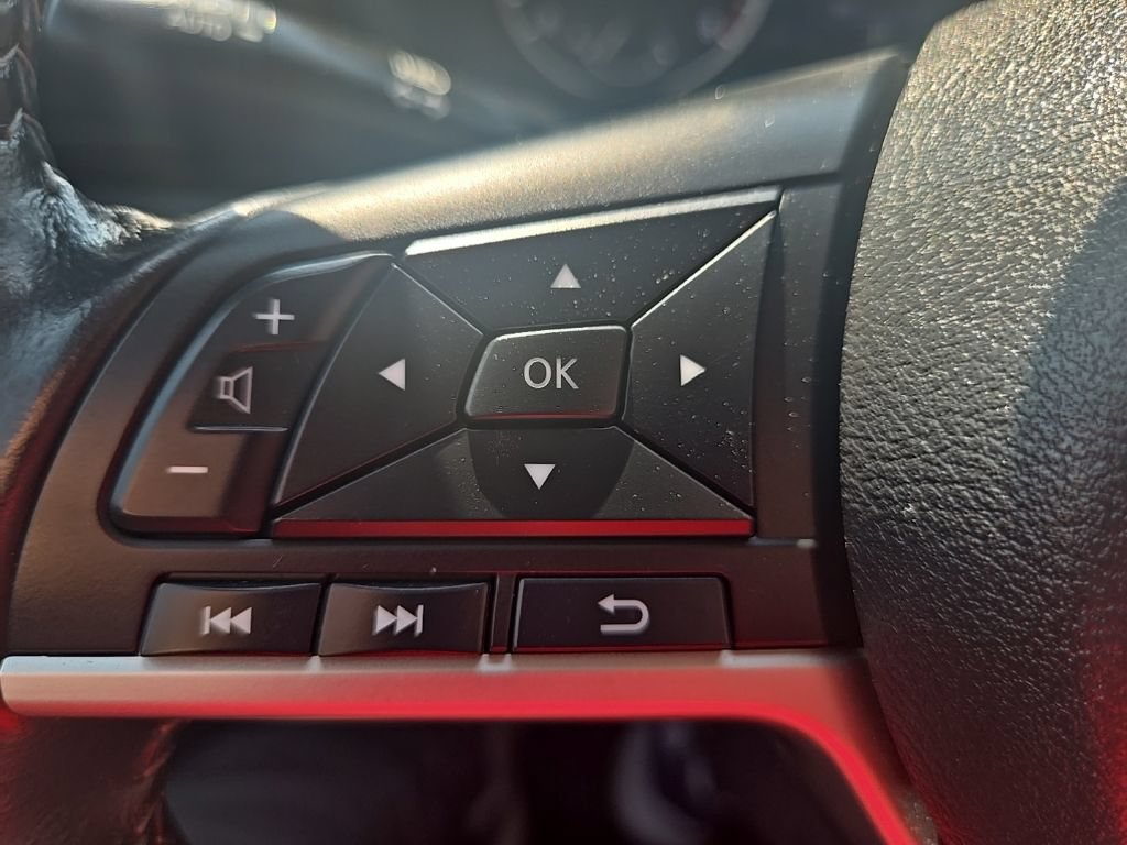 Used 2022 Nissan Sentra SV FWD image 15