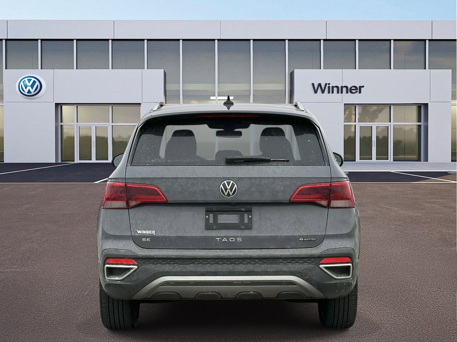 Used 2024 Volkswagen Taos SE w/ Panoramic Sunroof Package image 3