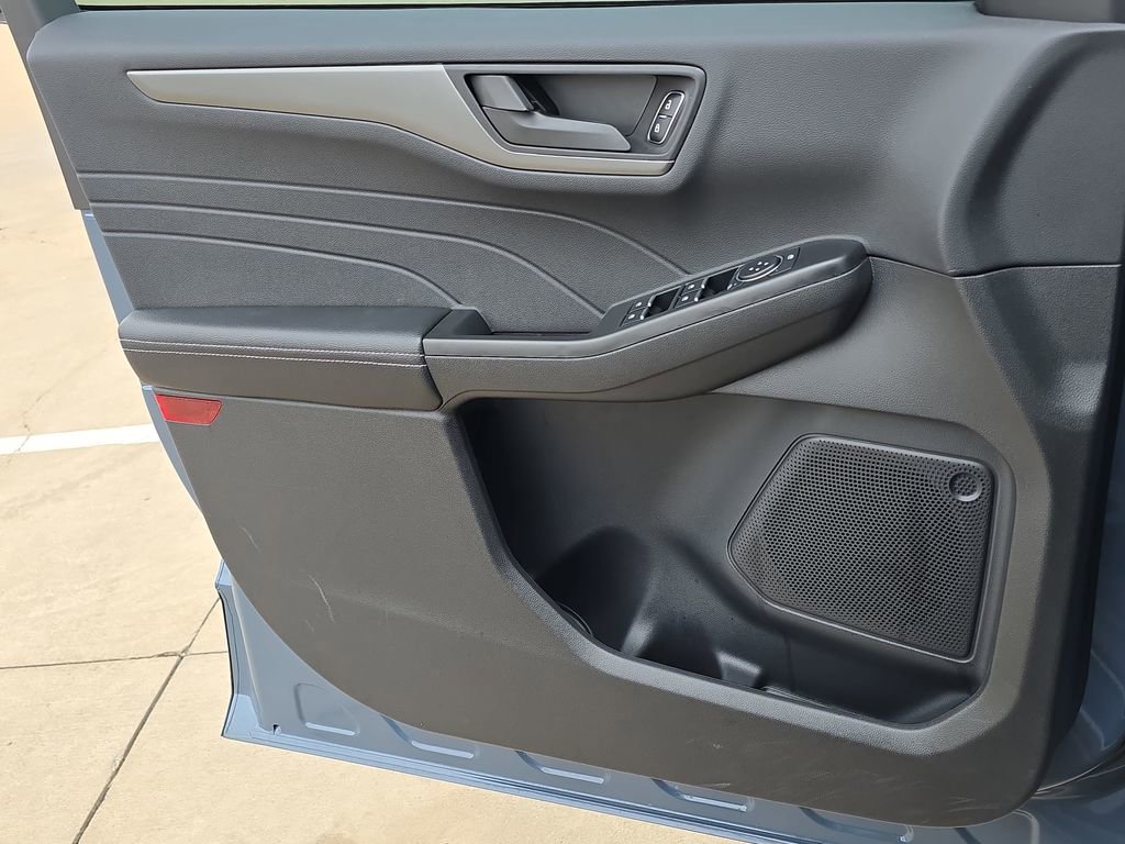 New 2025 Ford Escape Active w/ Tech Pack #1 image 27