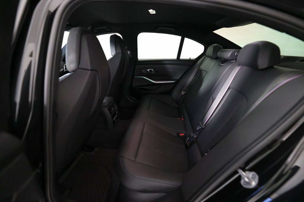 Used 2025 BMW M3 w/ Executive Package image 14