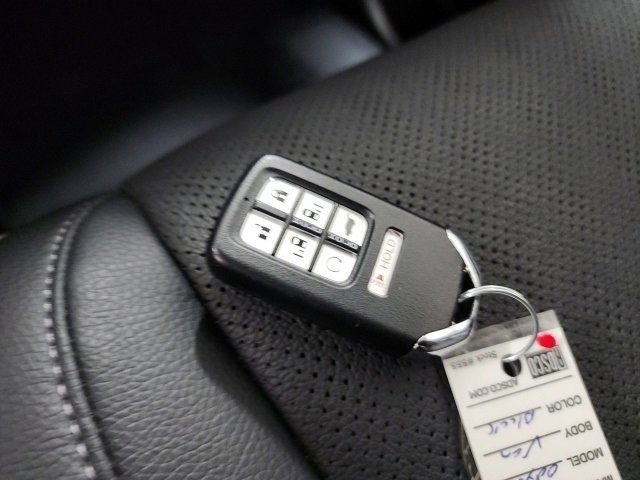 Used 2022 Honda Odyssey Elite image 40