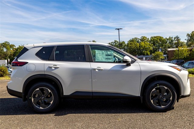 New 2026 Nissan Rogue SV w/ Cold Weather Package image 4