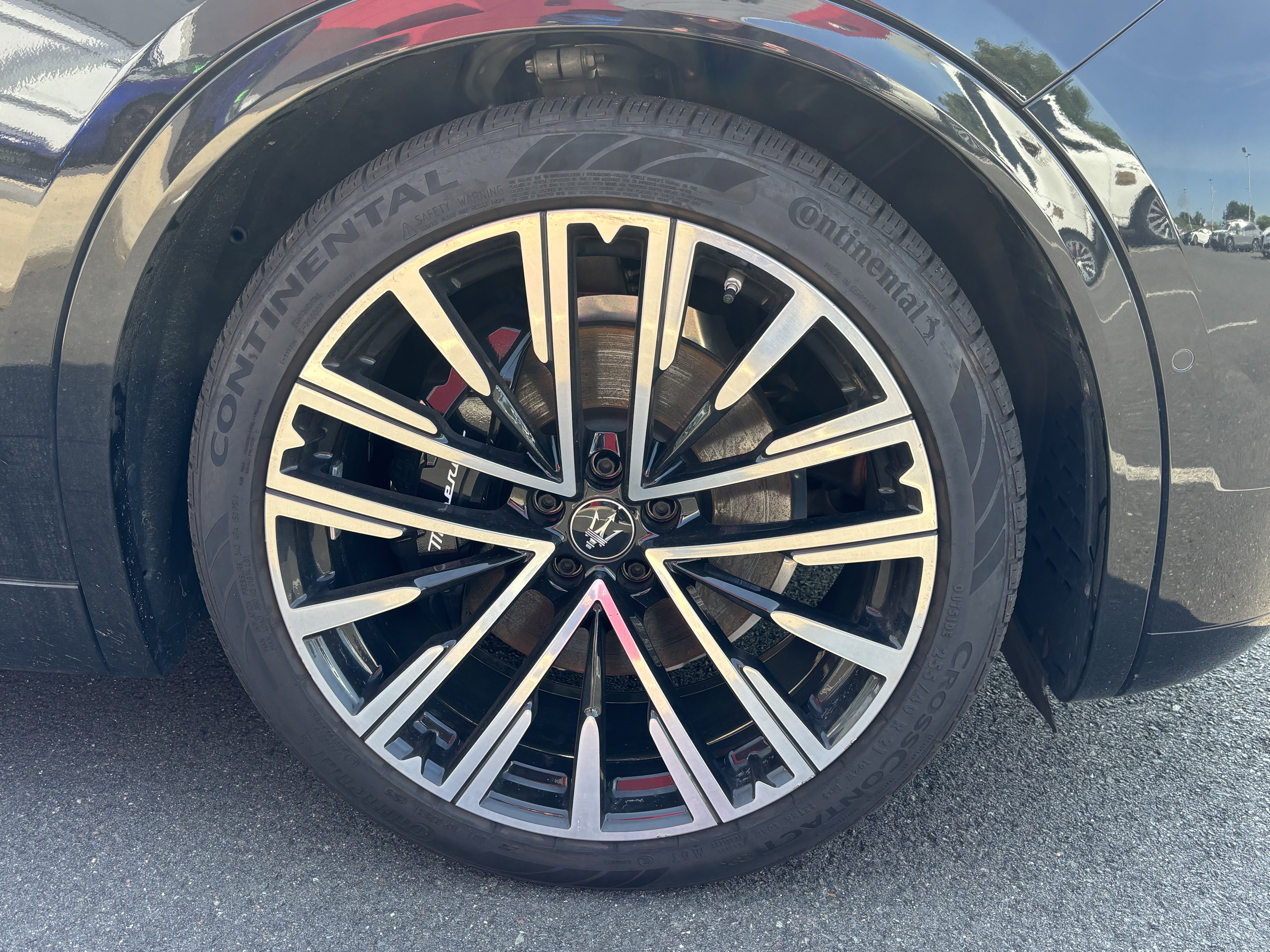 Used 2023 Maserati Grecale Folgore AWD/4WD image 20