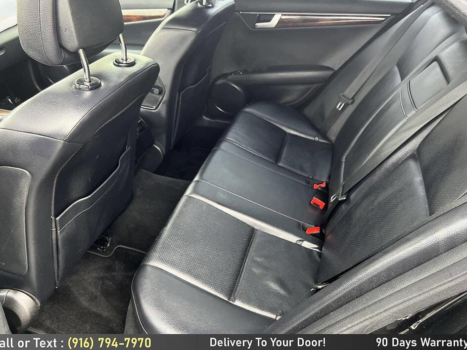 Used 2012 Mercedes-Benz C 250 Sedan image 14