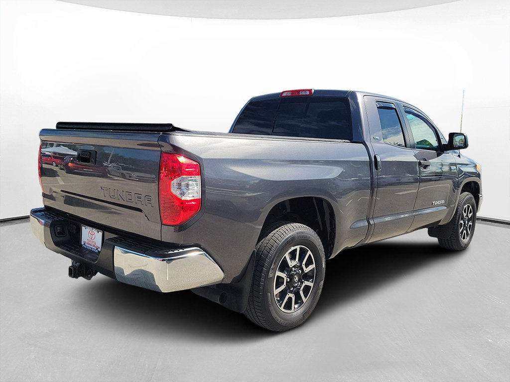 Used 2017 Toyota Tundra SR5 w/ TRD Off Road Package AWD/4WD image 4