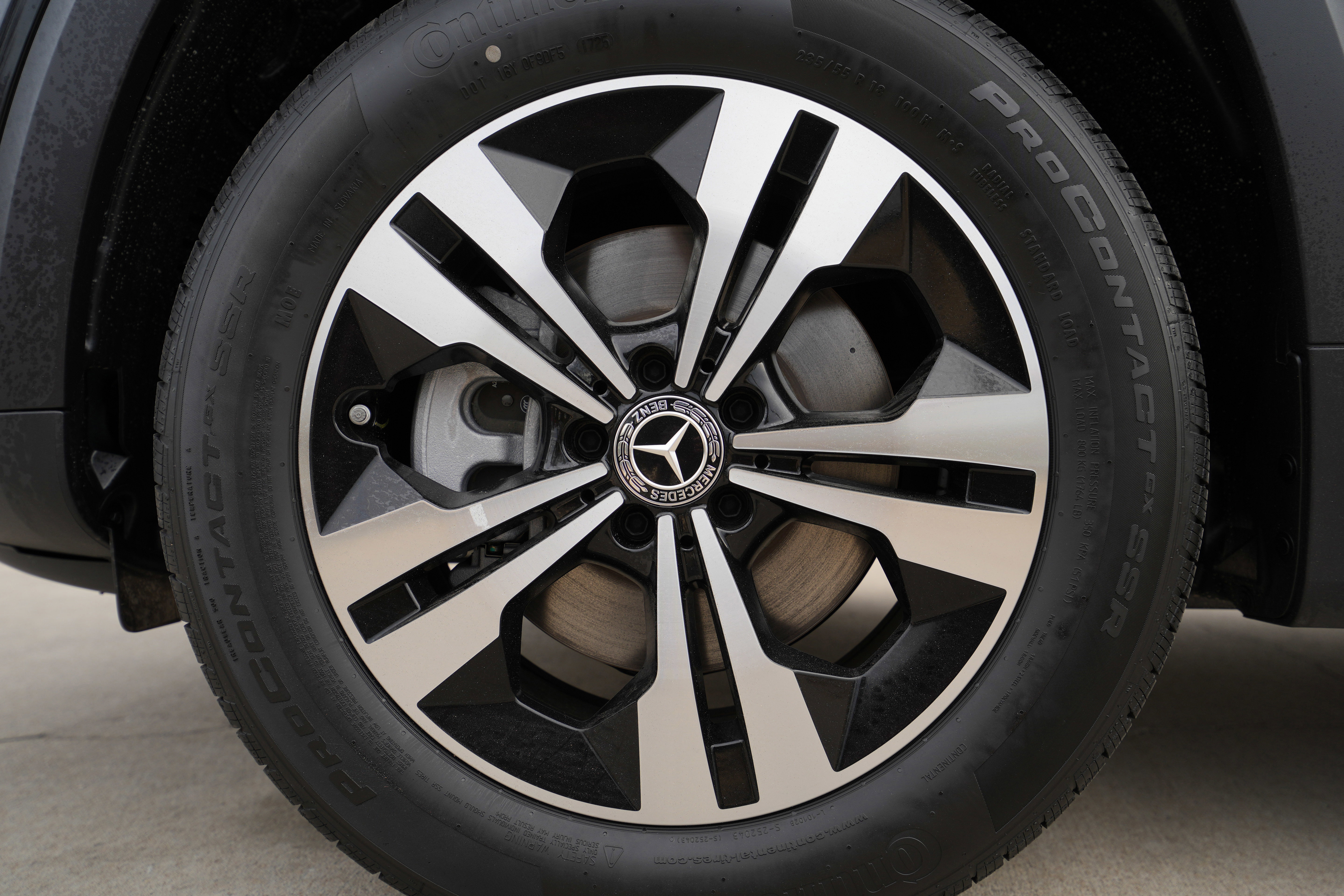 New 2026 Mercedes-Benz GLB 250 4MATIC image 12