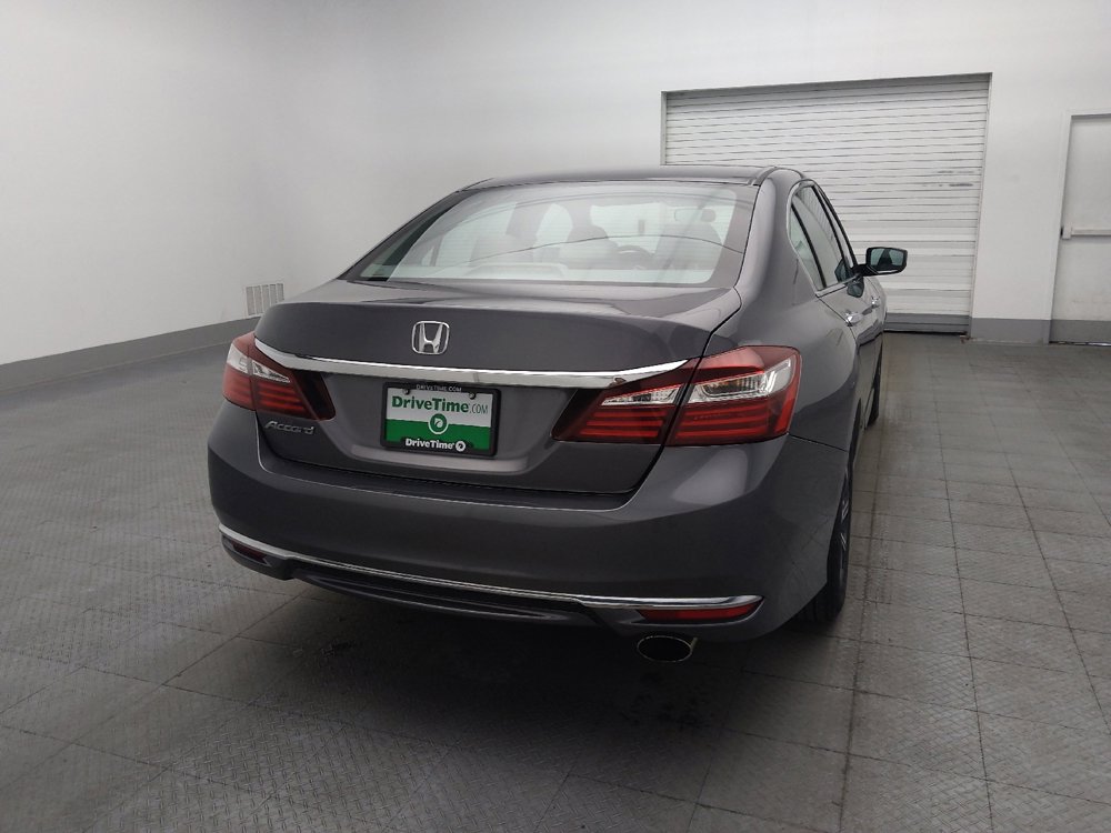 Used 2016 Honda Accord LX image 7