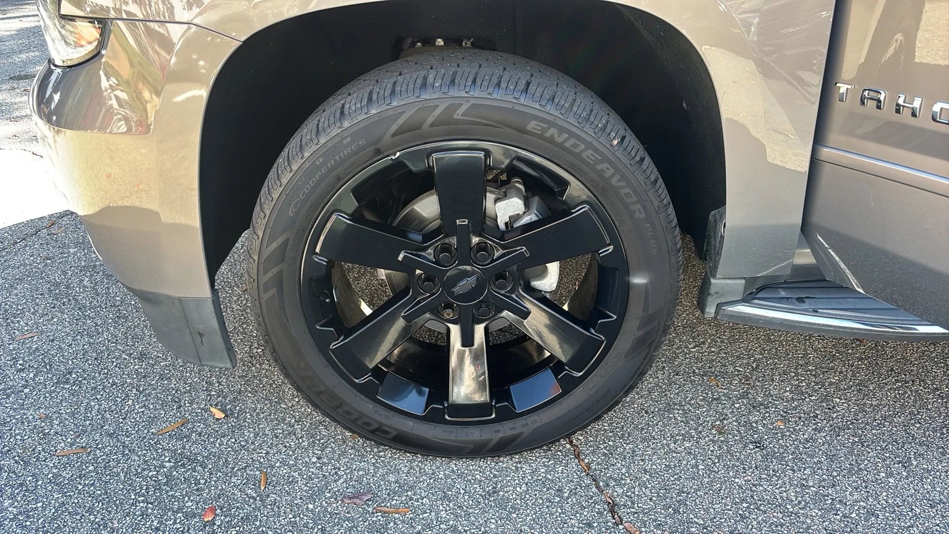 Used 2018 Chevrolet Tahoe Premier image 26