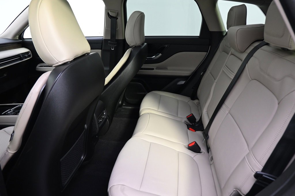 New 2026 Lincoln Corsair Reserve w/ Jet Appearance Package image 21