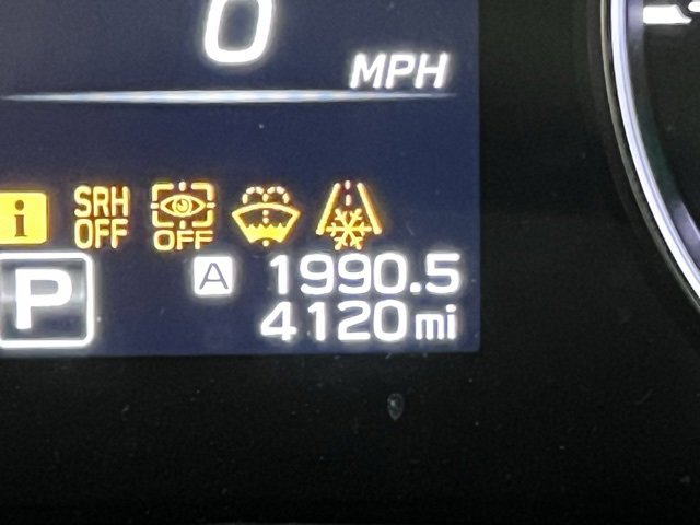 Used 2025 Subaru Ascent Bronze Edition image 4