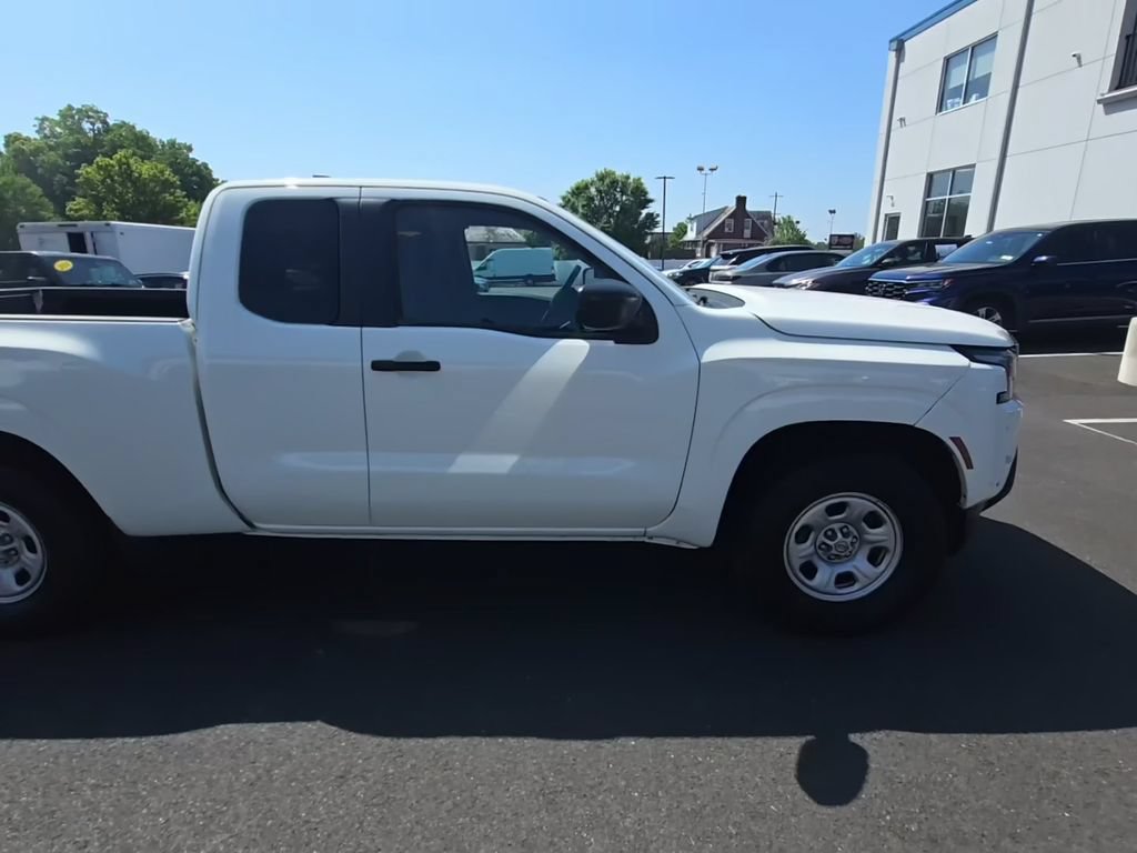 Used 2024 Nissan Frontier S w/ S Utility Package RWD image 3