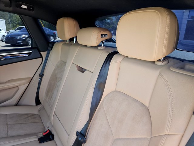Used 2021 Porsche Macan AWD/4WD image 71