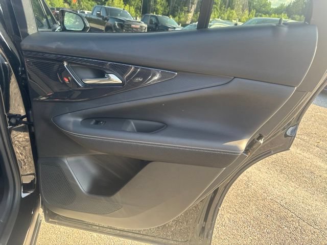 New 2026 Chevrolet Blazer EV LT AWD/4WD image 29