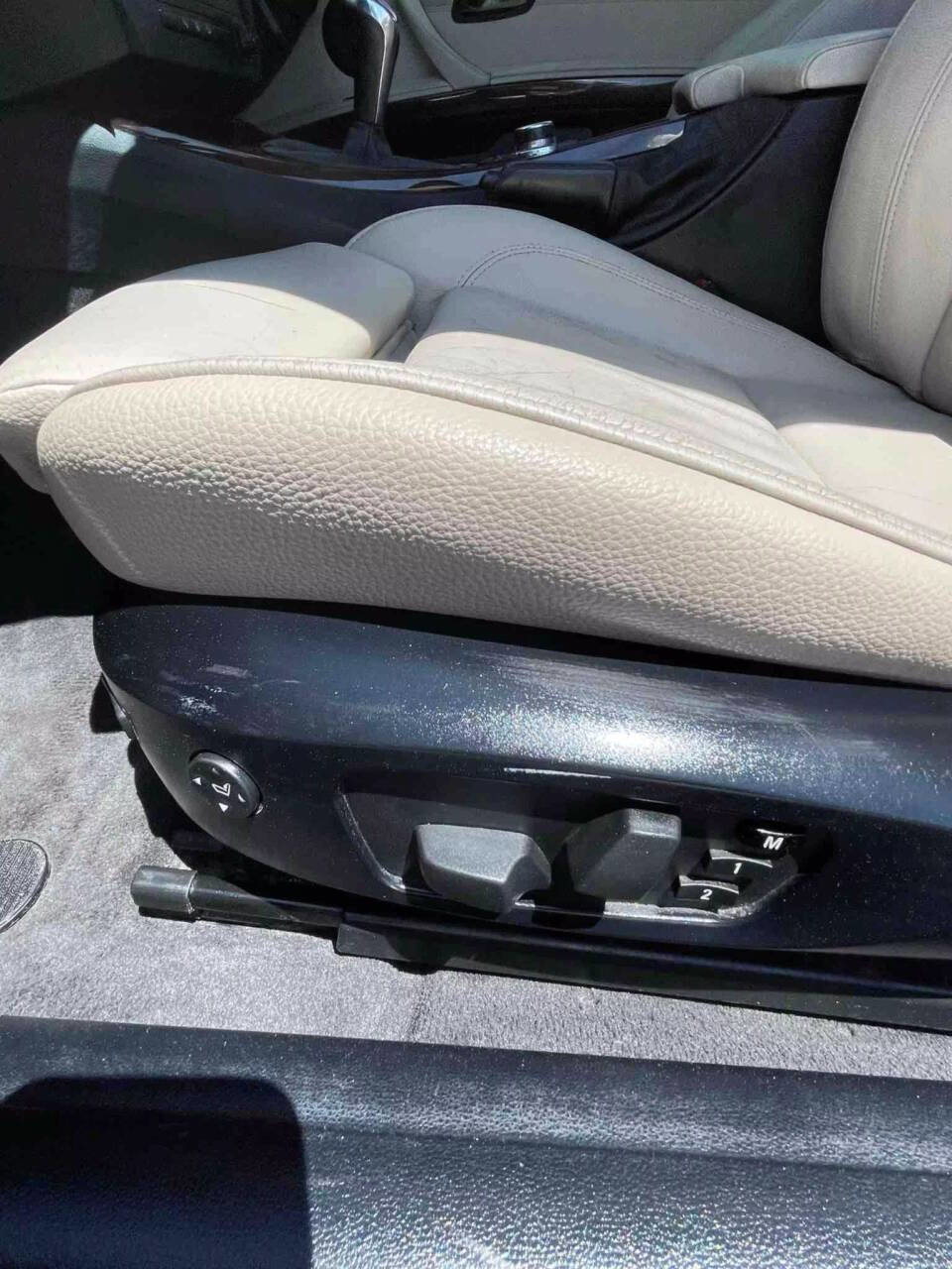 Used 2011 BMW 335i xDrive Coupe image 18