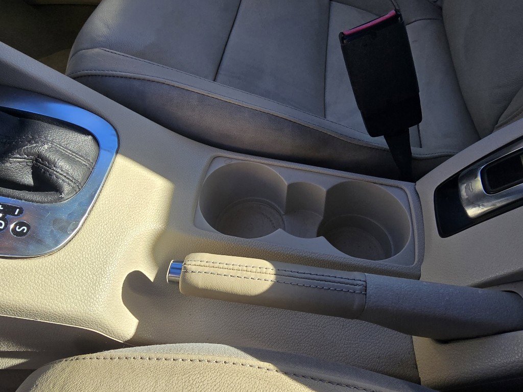 Used 2012 Volkswagen Eos Lux image 19