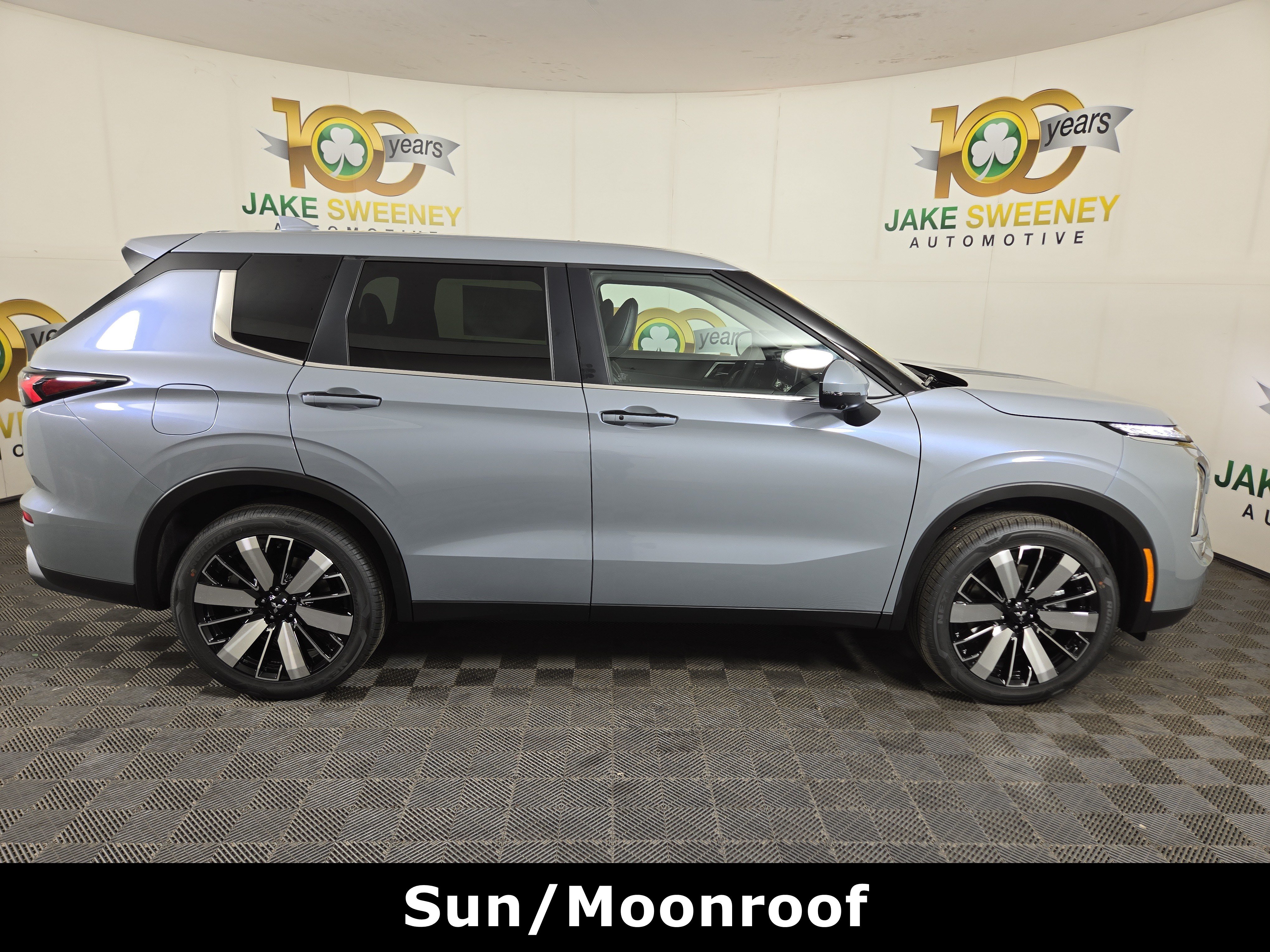 New 2026 Mitsubishi Outlander SE AWD/4WD image 8