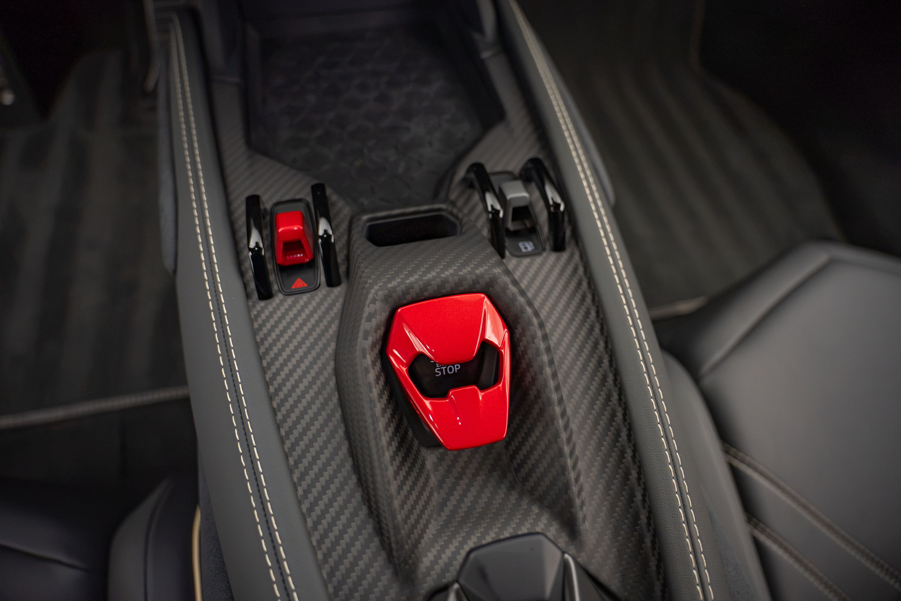 Used 2026 Lamborghini Revuelto AWD/4WD image 15