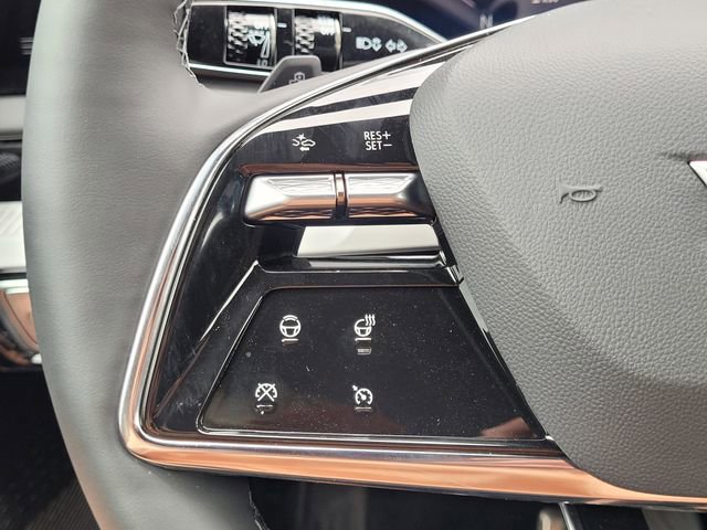 New 2026 Cadillac Optiq Luxury 2 image 18