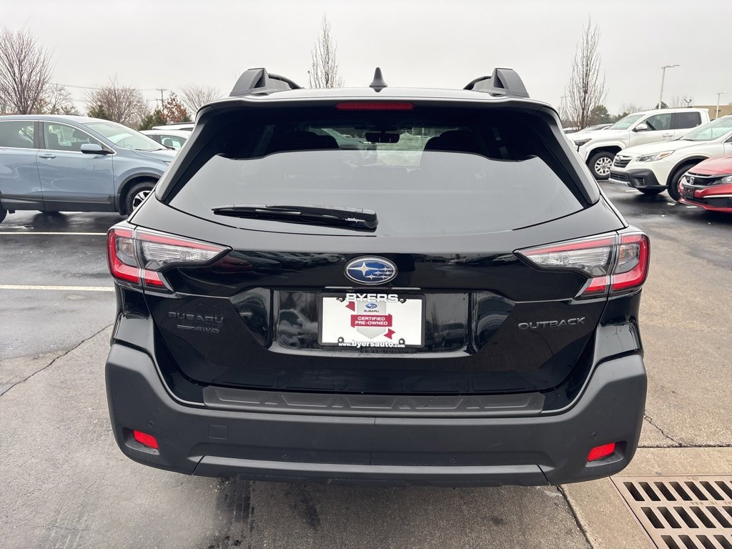 Certified 2025 Subaru Outback Onyx Edition image 4