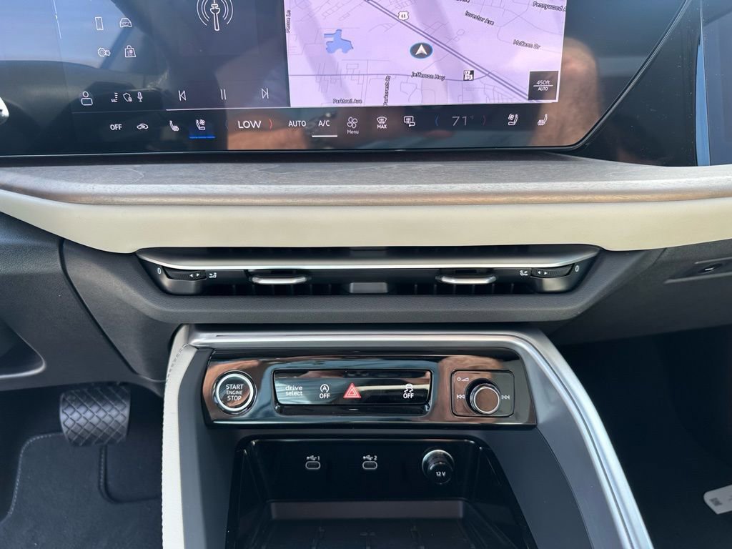 New 2025 Audi Q5 Prestige image 18