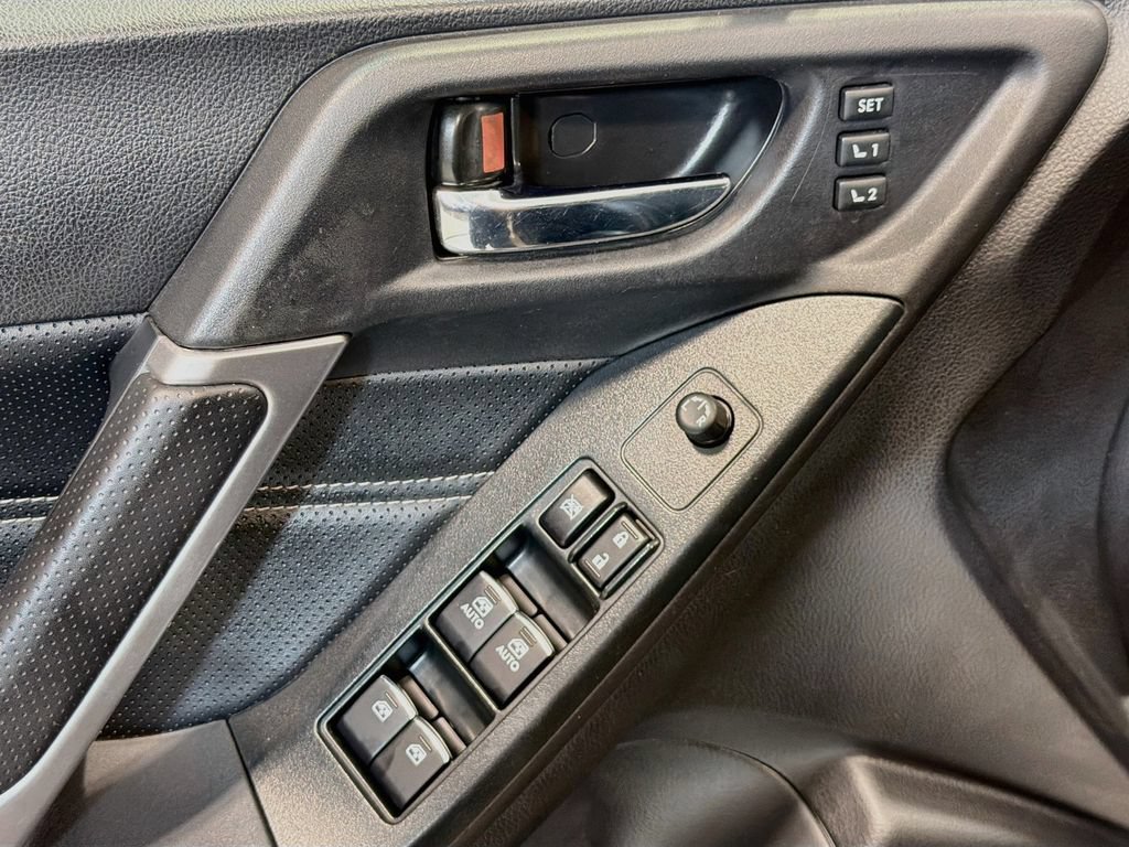 Used 2018 Subaru Forester 2.5i Touring w/ Popular Package #2 AWD/4WD image 18