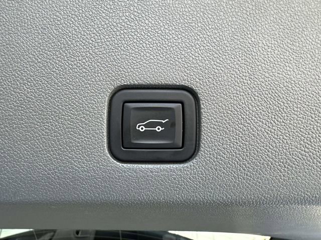 Certified 2023 Cadillac XT6 Premium Luxury image 30