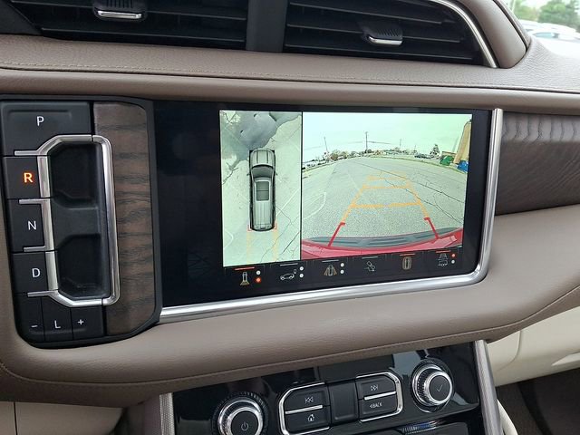 Used 2024 GMC Yukon Denali w/ Denali Reserve Package image 19