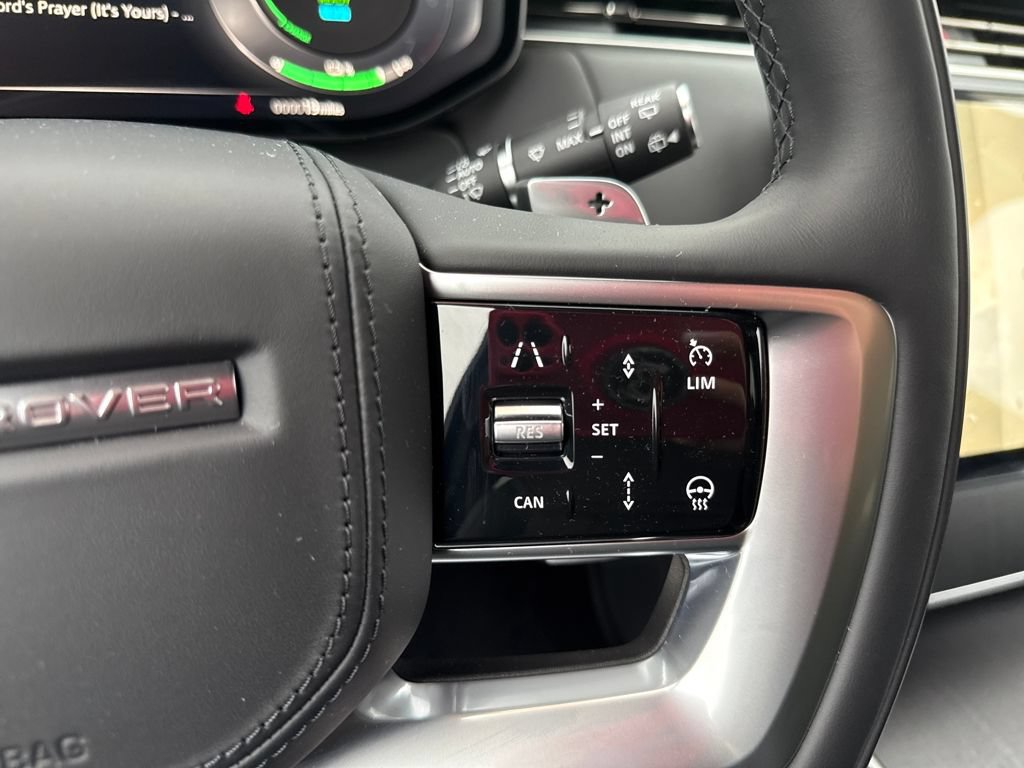 New 2025 Land Rover Range Rover SE AWD/4WD image 21