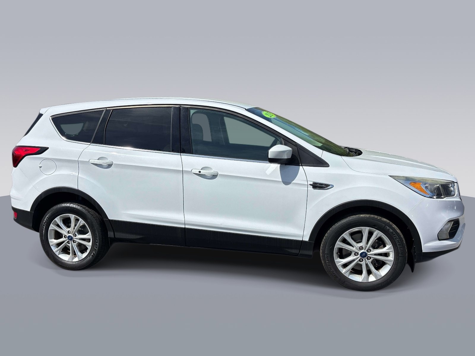 Used 2019 Ford Escape SE AWD/4WD image 3