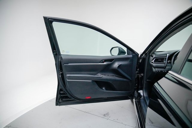 Used 2023 Toyota Camry SE image 22