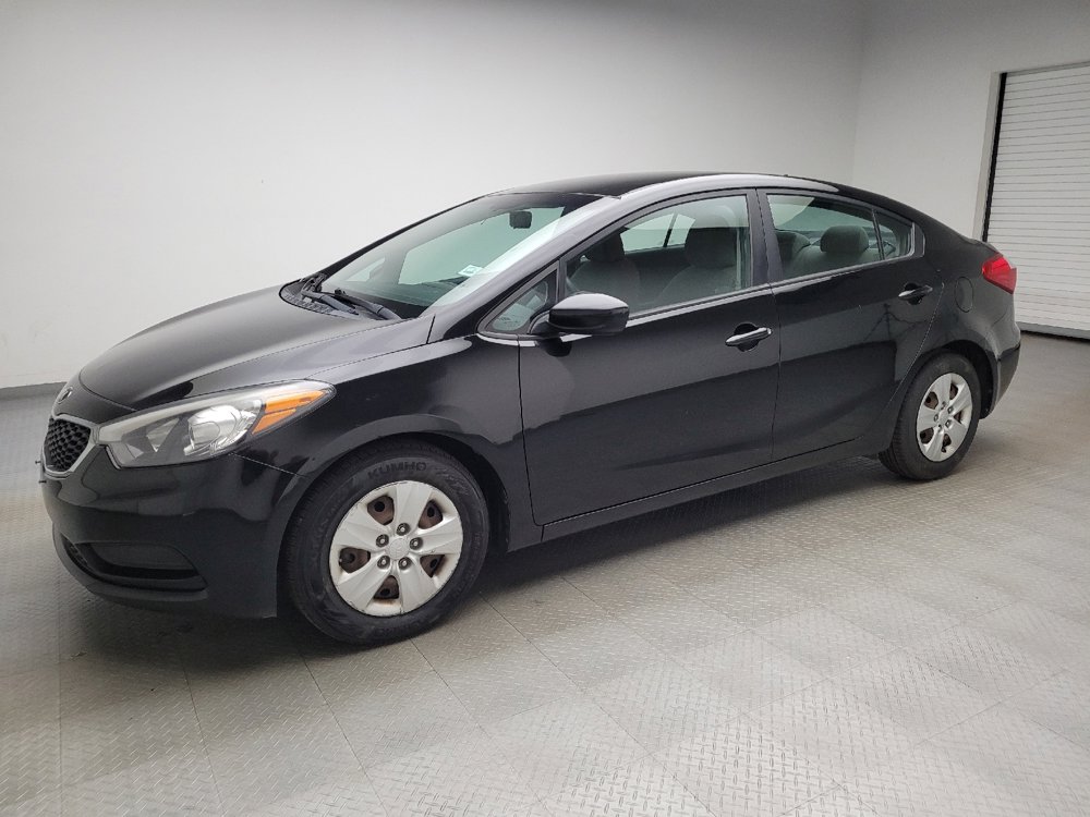 Used 2016 Kia Forte LX FWD image 2