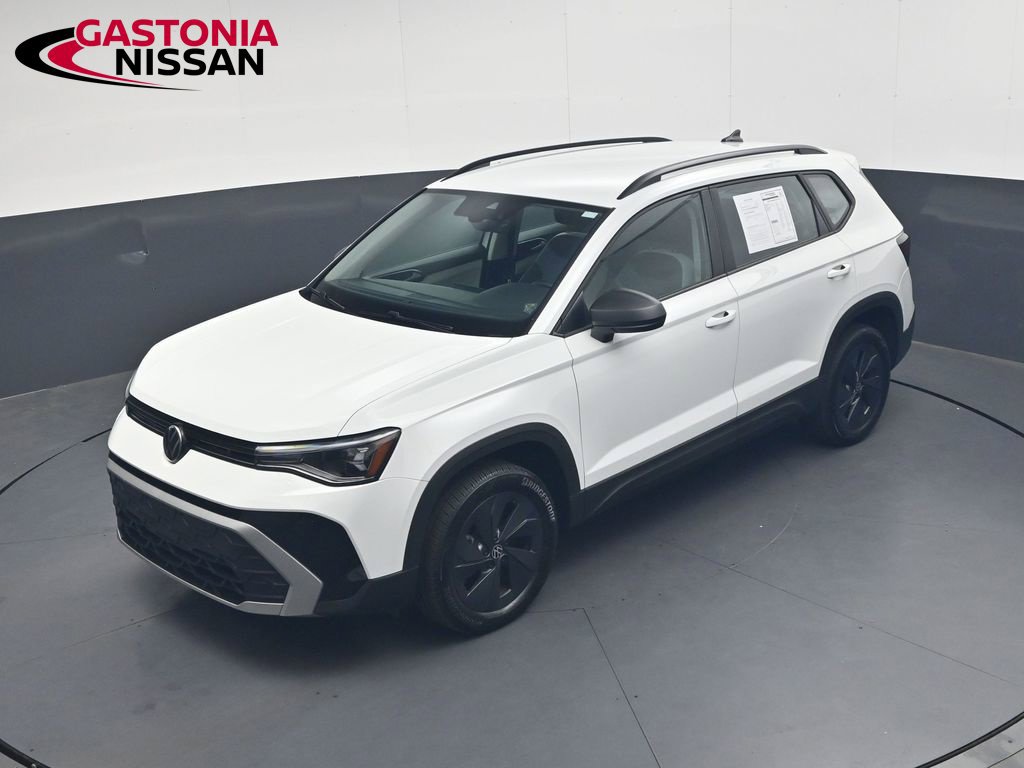 Used 2025 Volkswagen Taos S FWD image 32