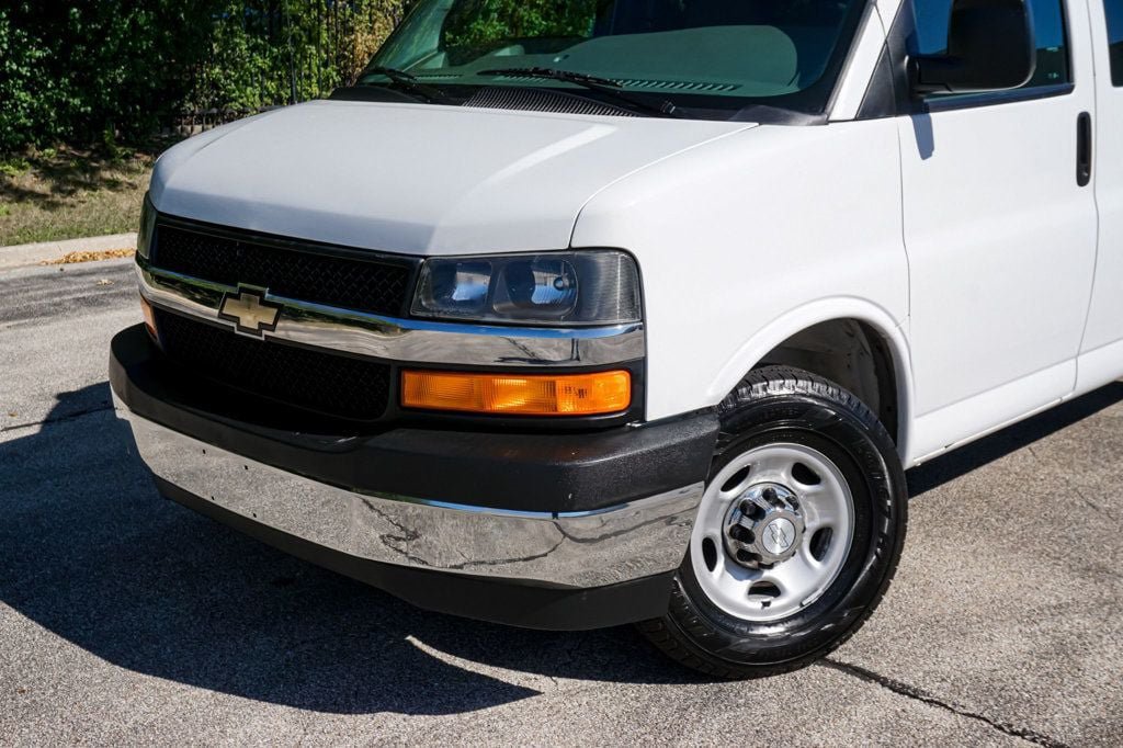 Used 2017 Chevrolet Express 3500 LT w/ LT Preferred Equipment Group RWD image 66