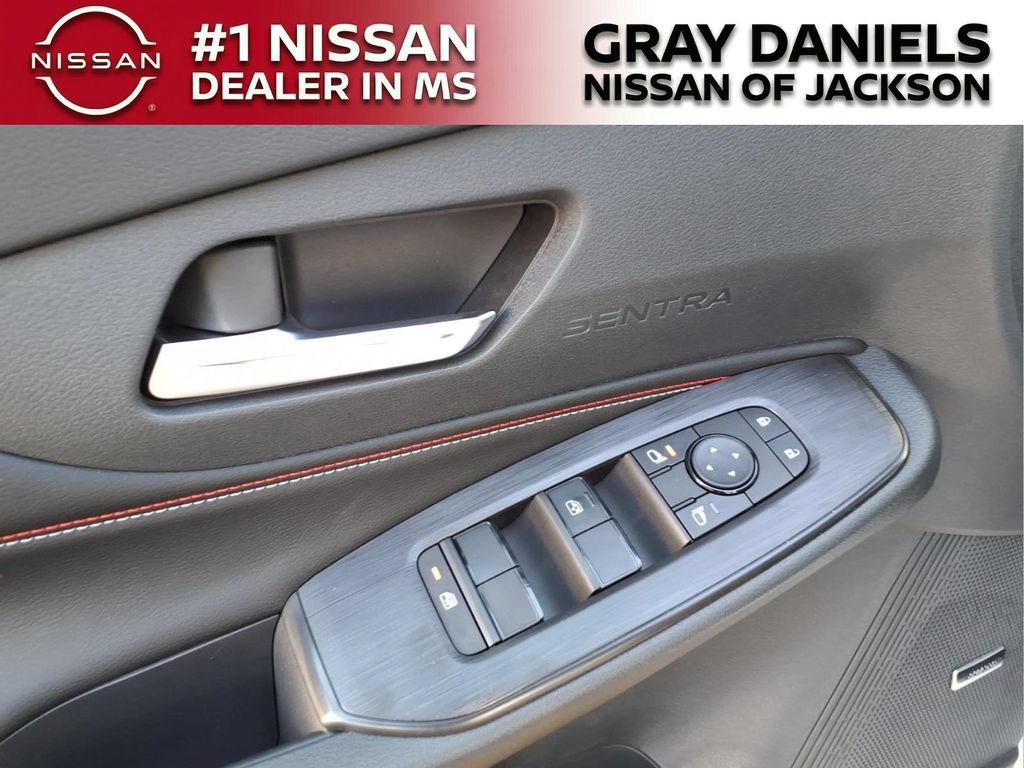 New 2026 Nissan Sentra SR w/ SR Premium Package FWD image 10