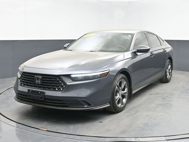 Used 2023 Honda Accord EX image 5