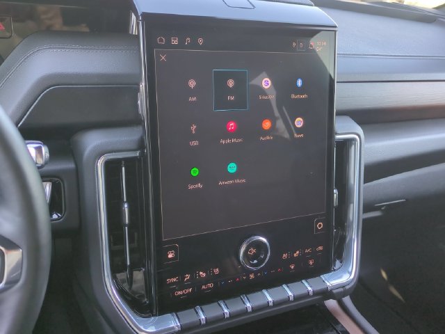 Certified 2025 GMC Yukon Denali AWD/4WD image 23