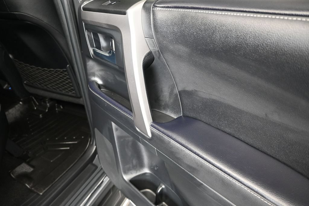 Used 2024 Toyota 4Runner Limited RWD image 21