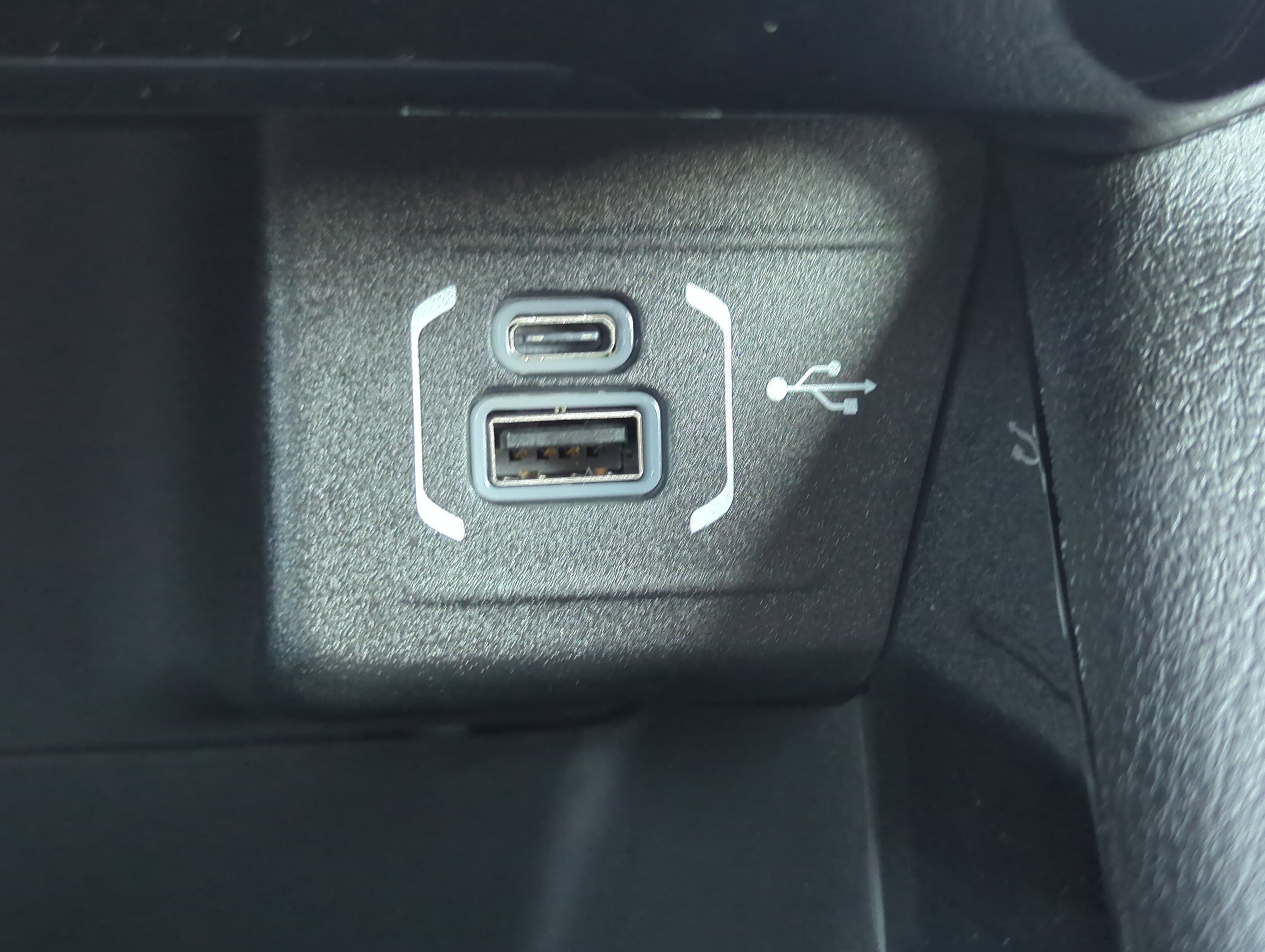 New 2026 Jeep Compass Latitude AWD/4WD image 19