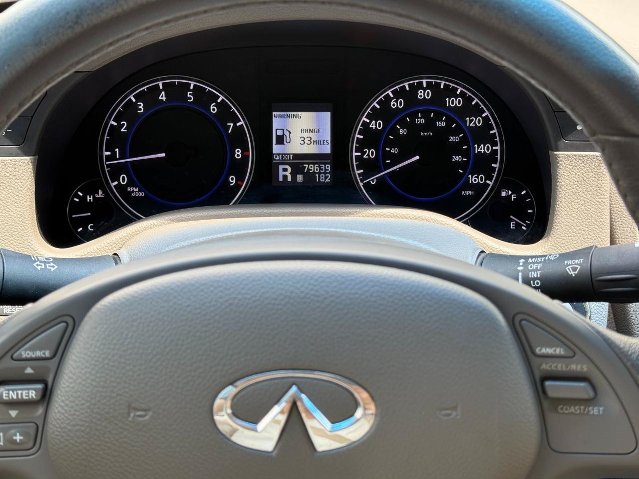 Used 2013 INFINITI G37 Convertible w/ Premium Pkg RWD image 11