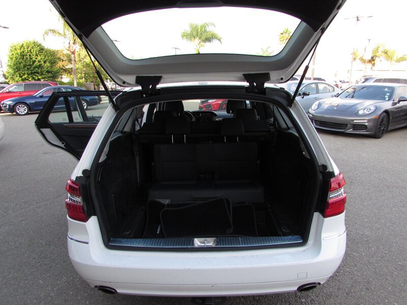 Used 2013 Mercedes-Benz E 350 4MATIC Wagon image 26