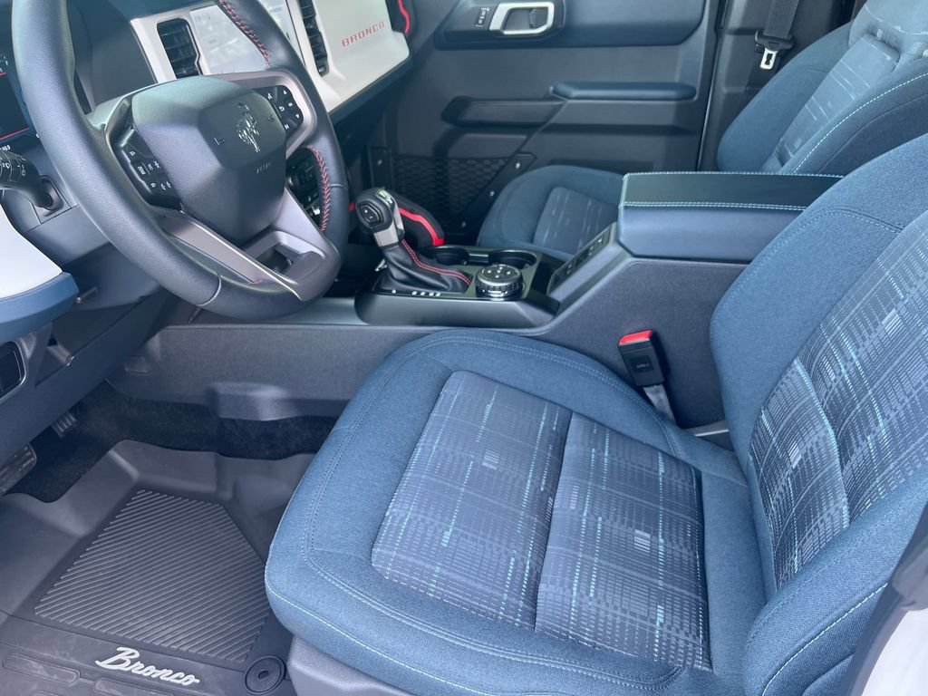 Used 2026 Ford Bronco Heritage Edition AWD/4WD image 10