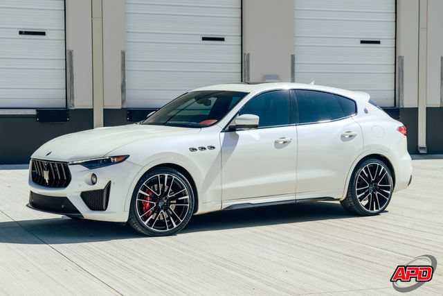 Used 2019 Maserati Levante Trofeo AWD/4WD image 43