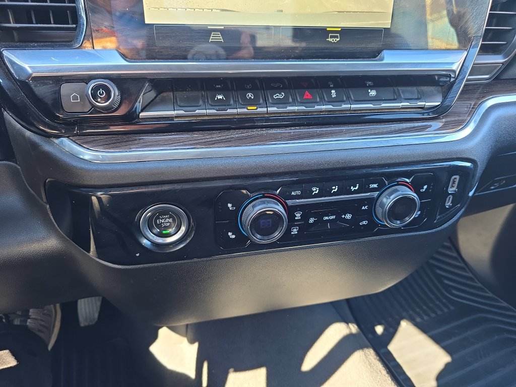 Used 2023 Chevrolet Silverado 1500 LT AWD/4WD image 21