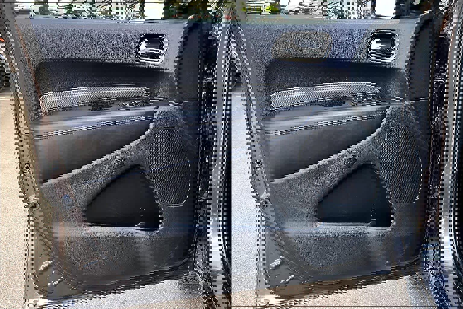 Used 2020 Dodge Durango R/T w/ Blacktop Package image 21