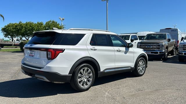 New 2026 Ford Explorer Platinum RWD image 3