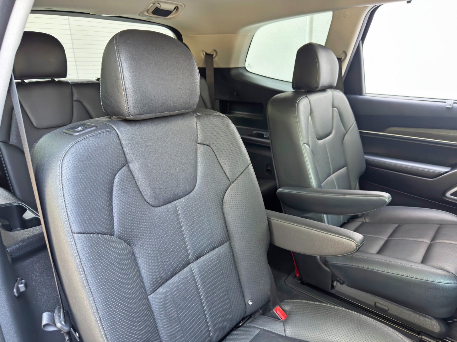 Used 2021 Kia Telluride EX w/ EX Premium Package AWD/4WD image 38