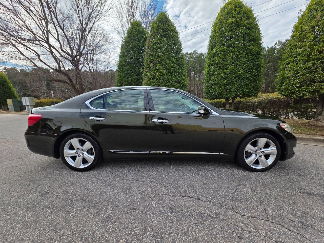 Used 2010 Lexus LS 460 image 6