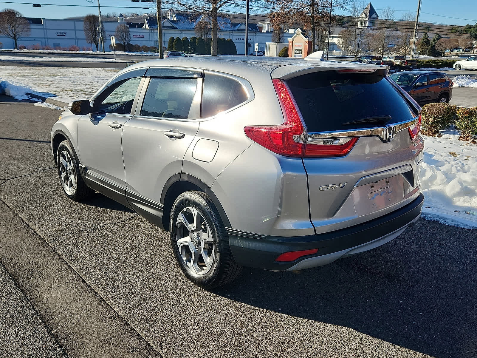 Used 2017 Honda CR-V EX image 9