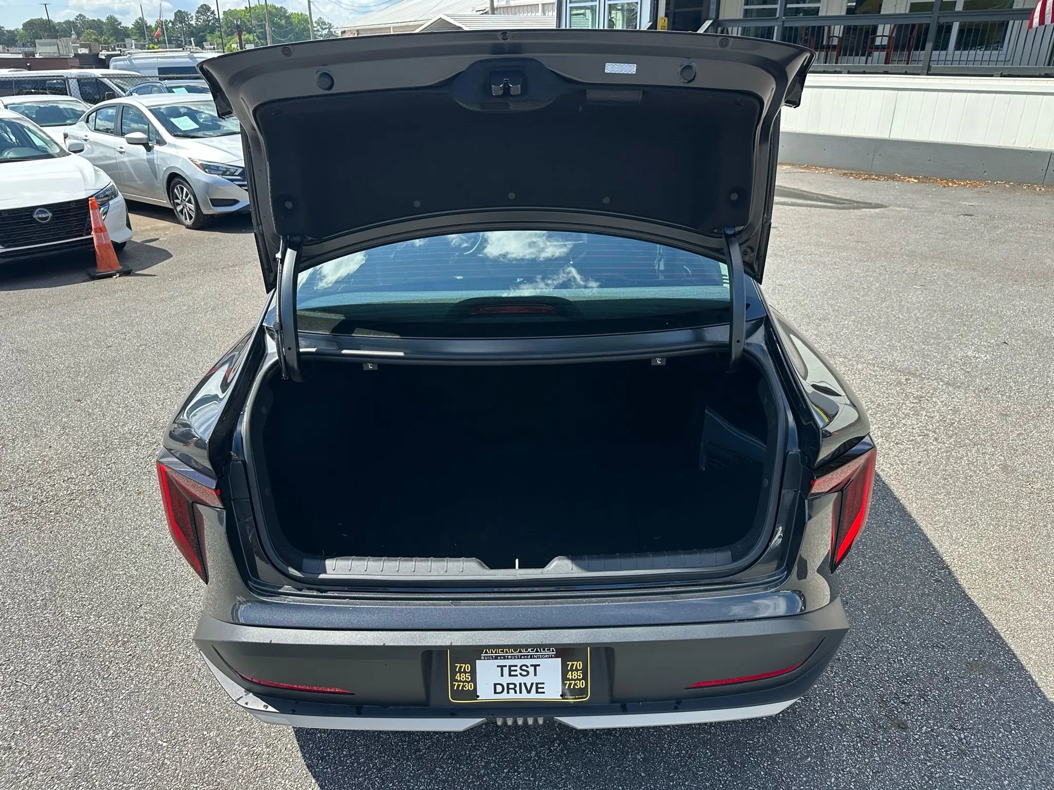 Used 2025 Kia K4 image 11